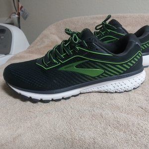 Brooks ghost 12